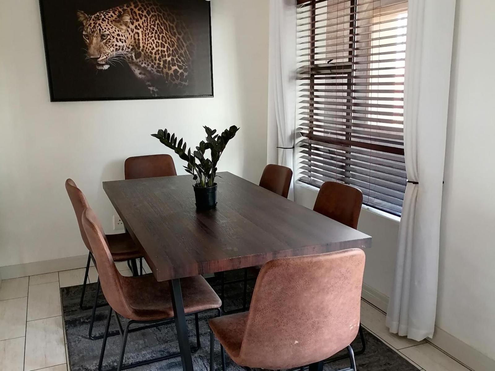 Emabheleni Executive Suites Westpoint Joanesburgo Quarto foto