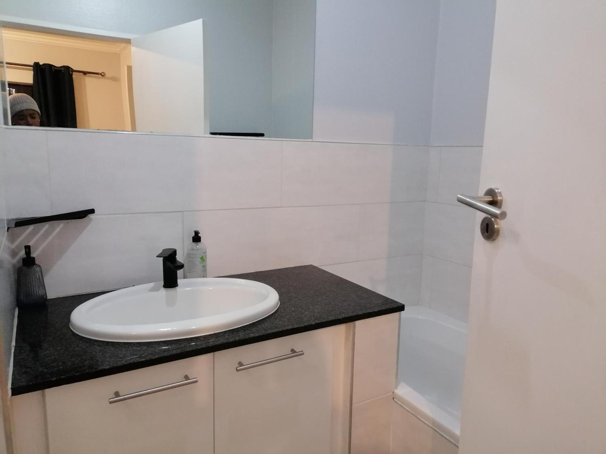 Emabheleni Executive Suites Westpoint Joanesburgo Exterior foto