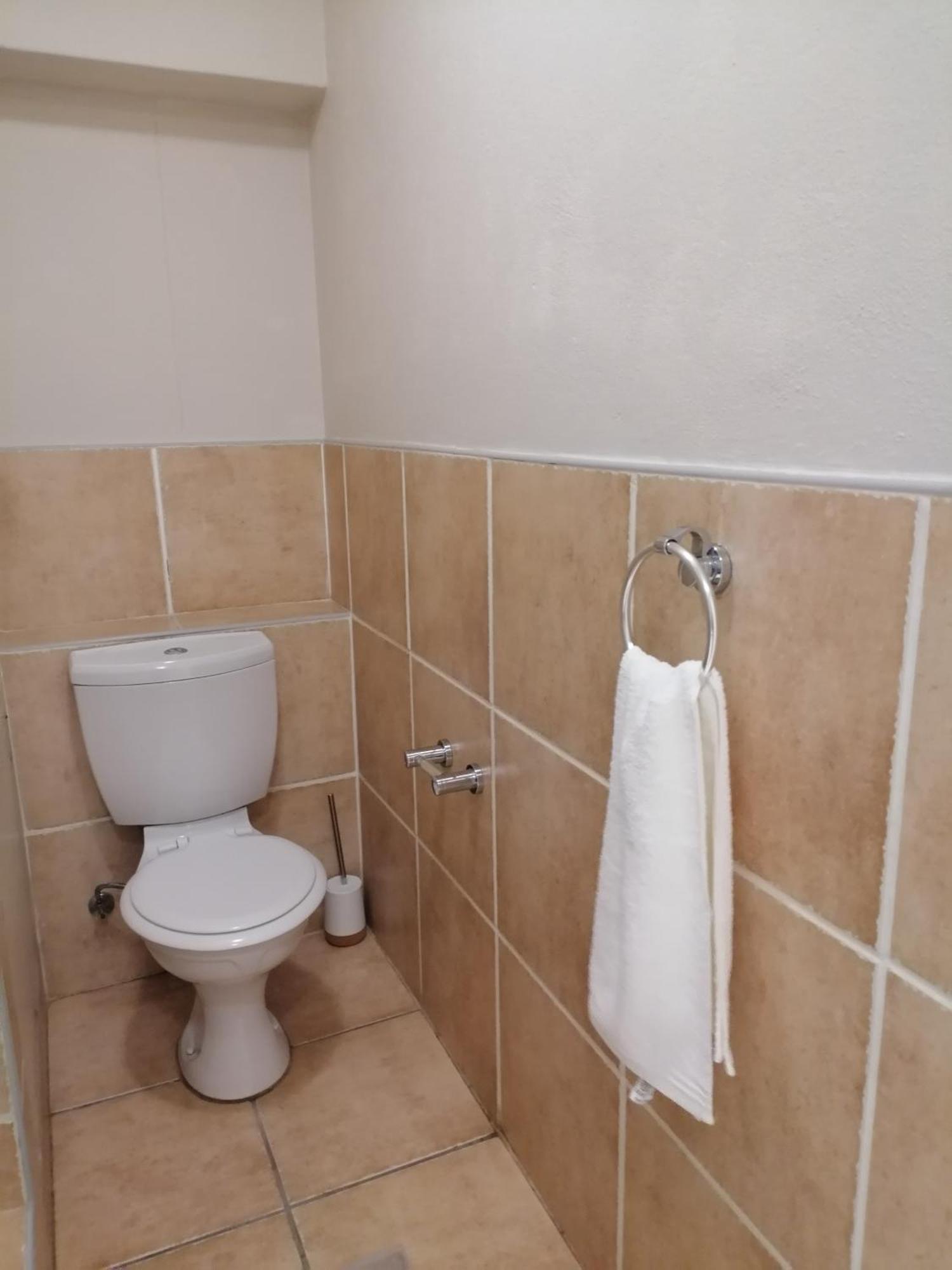 Emabheleni Executive Suites Westpoint Joanesburgo Exterior foto