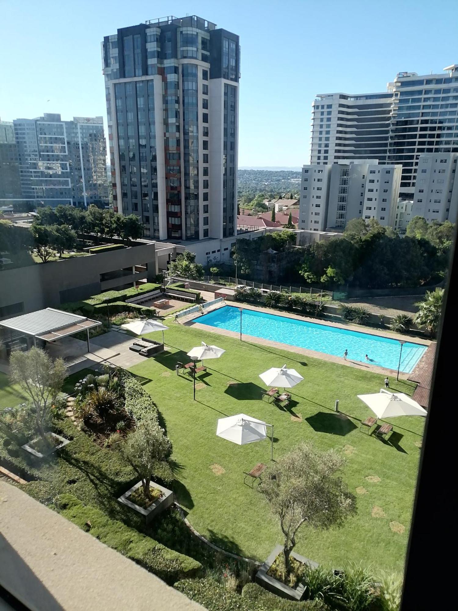Emabheleni Executive Suites Westpoint Joanesburgo Exterior foto