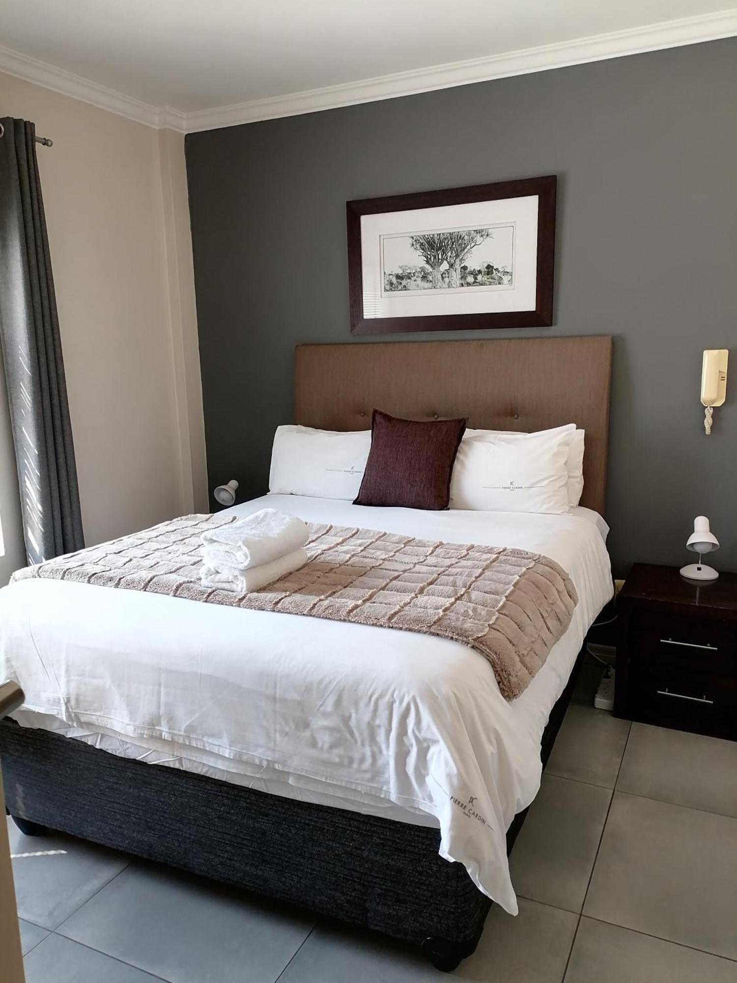 Emabheleni Executive Suites Westpoint Joanesburgo Exterior foto